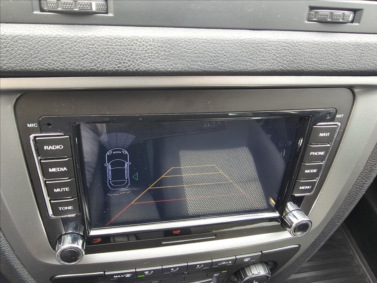 Škoda Octavia Kombi 2,0 l 103 kw