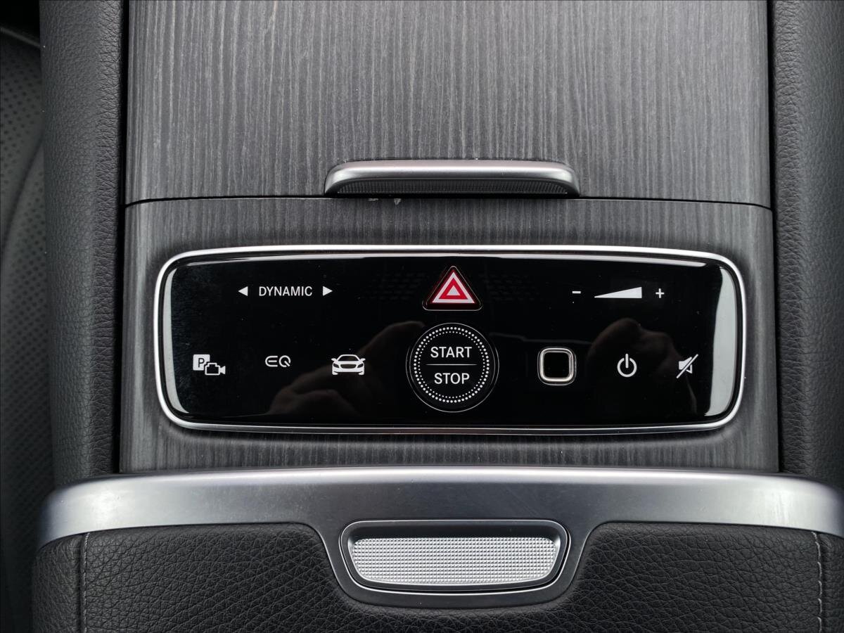 Mercedes-Benz EQE SUV / Terénní 0,0 300 kw