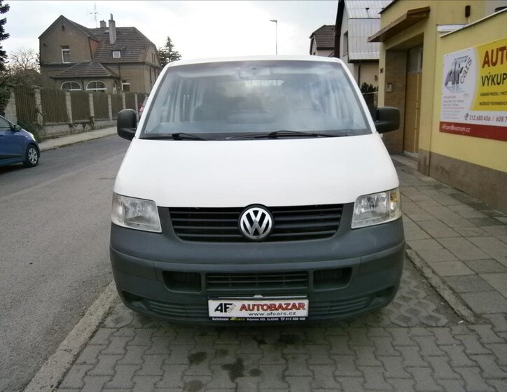 Volkswagen Transporter Kombi 1,9 l 63 kw