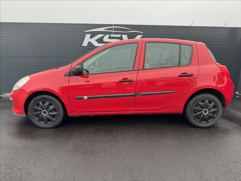 Renault Clio Hatchback 1,6 l 65 kw