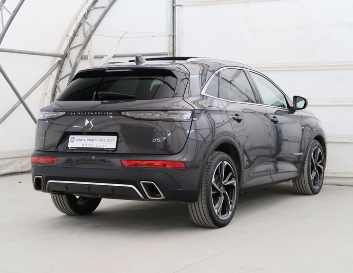 DS Automobiles DS7 Crossback SUV / Terénní 1,6 l 133 kw