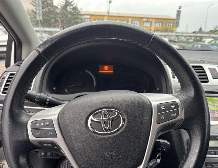 Toyota Avensis Kombi 1,8 l 108 kw