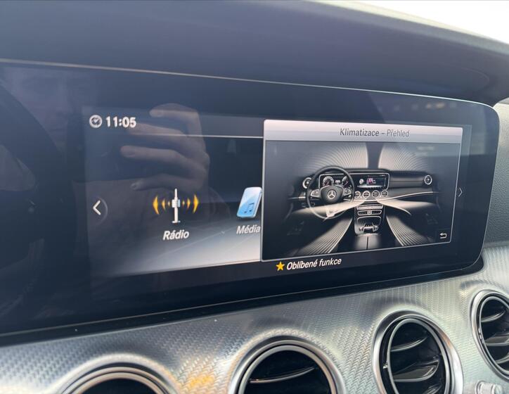 Mercedes-Benz Třídy E 17