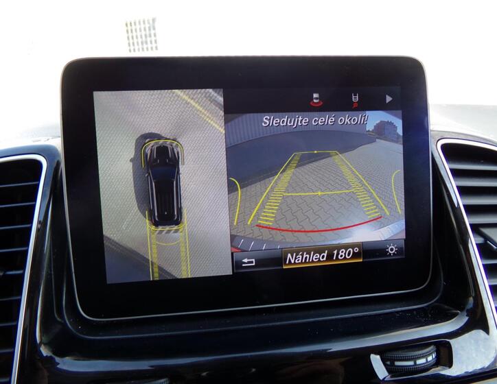 Mercedes-Benz GLE 13