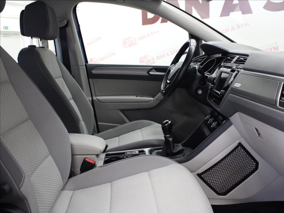 Volkswagen Touran Kombi 2,0 l 110 kw