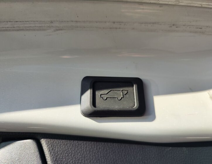 Toyota RAV4 SUV 2,5 l 163 kw