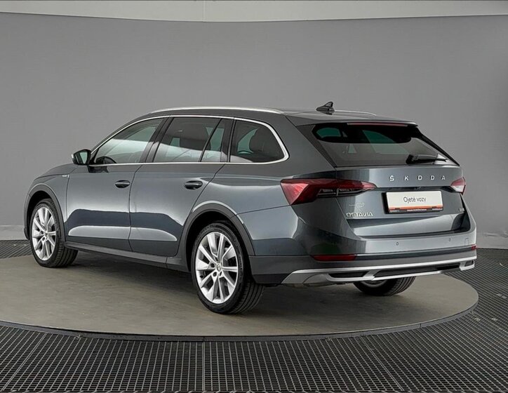 Škoda Octavia Kombi 2,0 l 110 kw