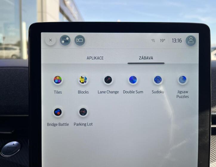 Ford Mustang Mach-E 20