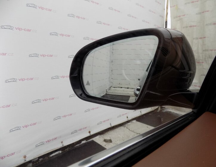 Mercedes-Benz Třídy E Sedan 2,0 l 143 kw