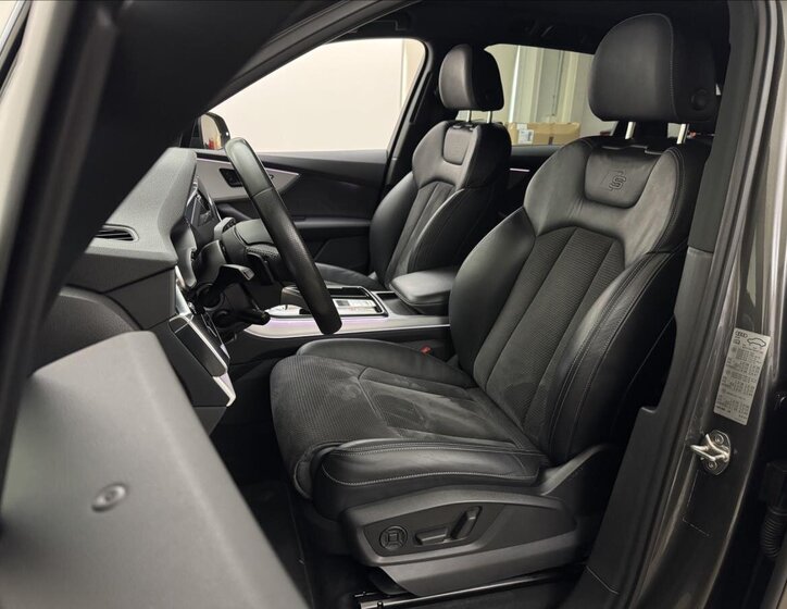 Audi Q7 SUV 3,0 l 210 kw