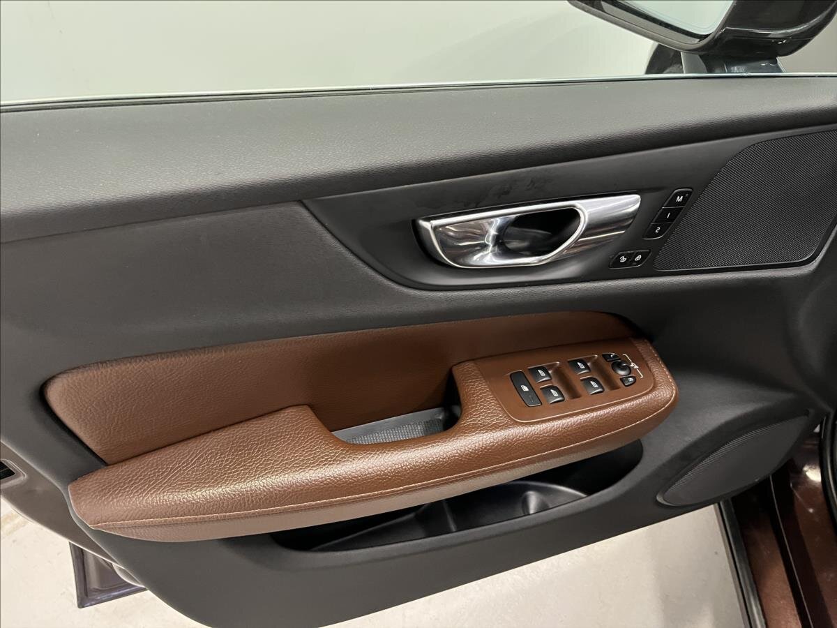 Volvo V60 Kombi 2,0 l 184 kw