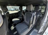 Mercedes-Benz Třídy V 12