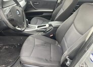 BMW Řada 3 Sedan / Limuzína 2,0 l 105 kw