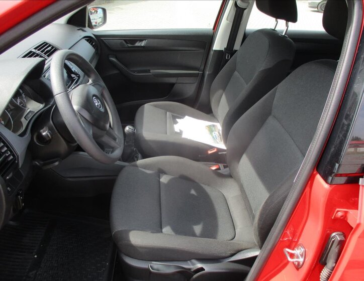 Škoda Fabia Hatchback 999,0 44 kw