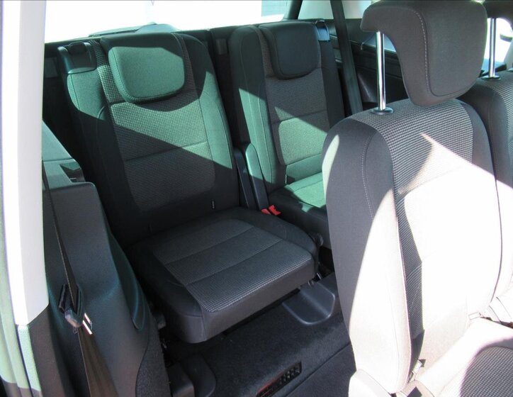 Volkswagen Sharan 13