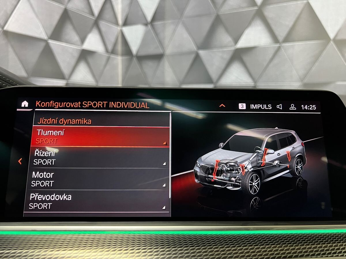 BMW X5 SUV / Terénní 4,4 l 457 kw