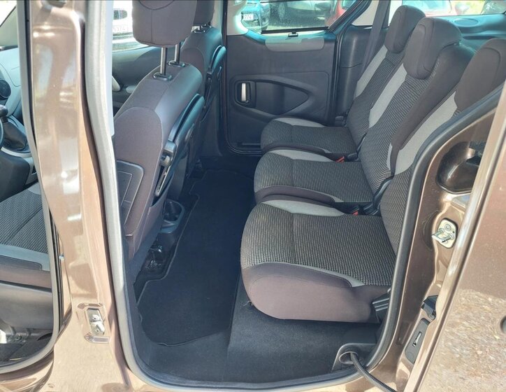 Peugeot Partner Tepee Kombi 1,6 l 84 kw