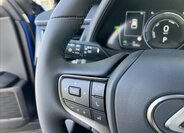 Lexus UX 250h CUV 2,0 l 135 kw