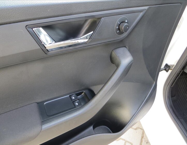 Škoda Fabia Kombi 999,0 70 kw