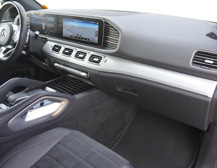 Mercedes-Benz GLE SUV 3,0 l 270 kw