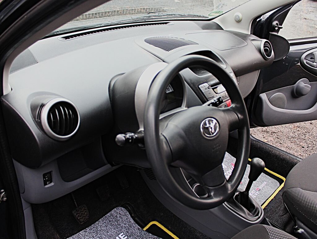 Toyota Aygo Hatchback 998,0 50 kw