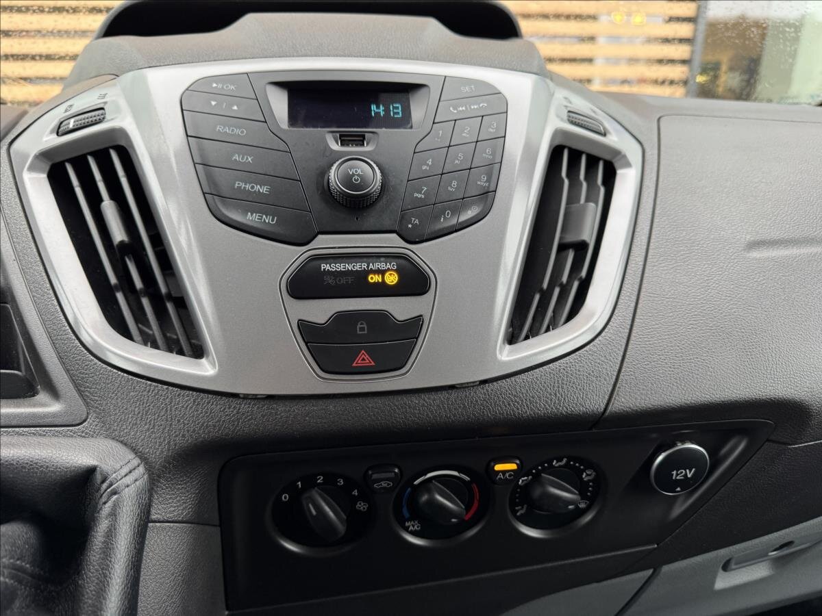 Ford Transit Custom VAN-Minibus 2,0 l 96 kw