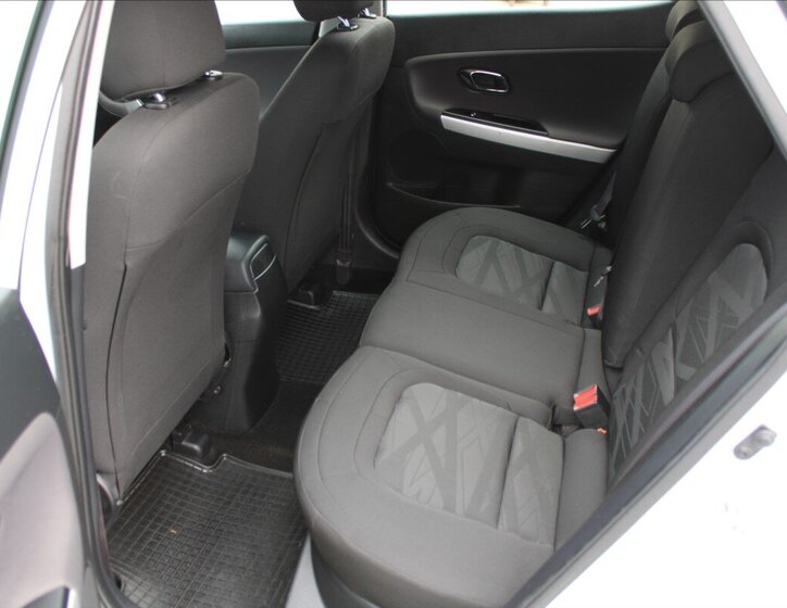 KIA Ceed Hatchback 1,4 l 73 kw