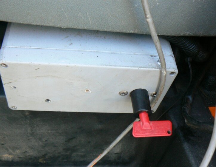 Ford Transit Sklápěč 2,4 l 85 kw