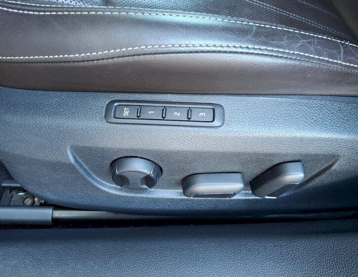 Škoda Superb Sedan / Limuzína 2,0 l 110 kw