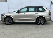 Volvo XC90 21