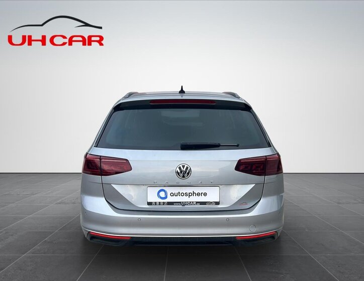 Volkswagen Passat Kombi 2,0 l 140 kw