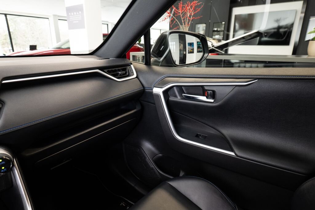 Toyota RAV4 SUV 2,5 l 131 kw