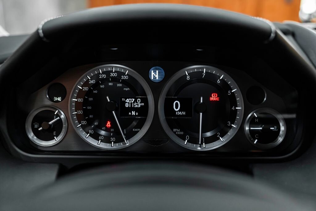 Aston Martin V8 Vantage Kupé 4,7 l 313 kw
