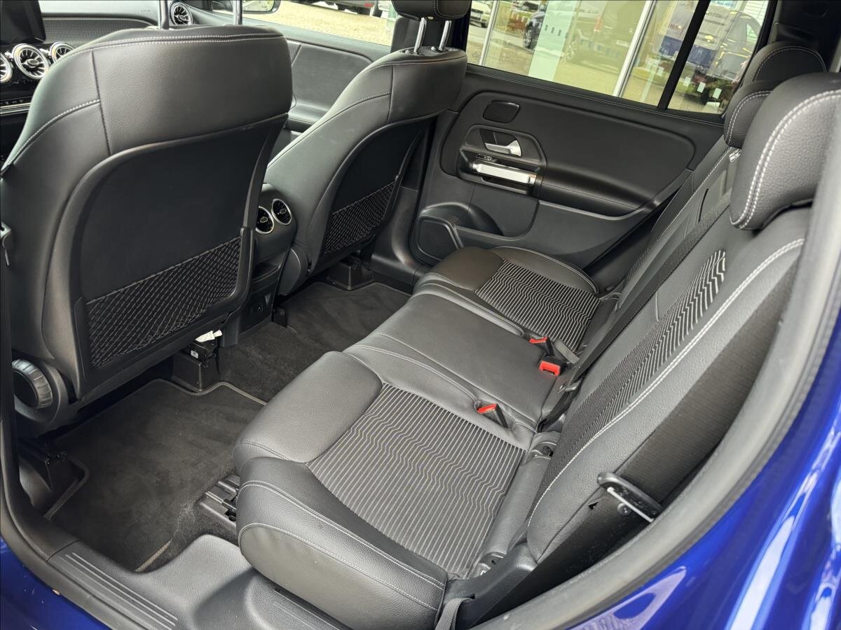 Mercedes-Benz GLB SUV 1,3 l 120 kw