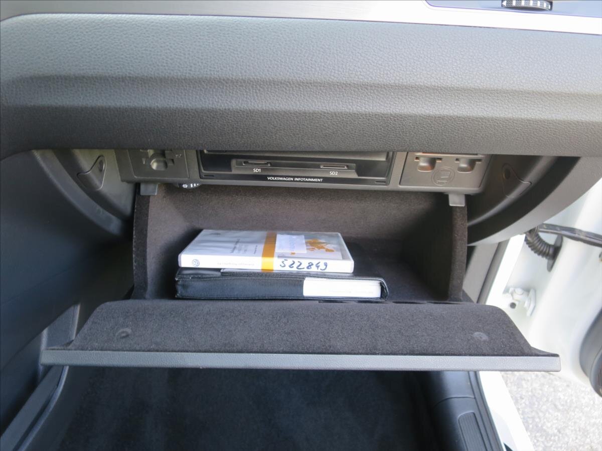 Volkswagen Golf Sportsvan Kombi 1,4 l 92 kw