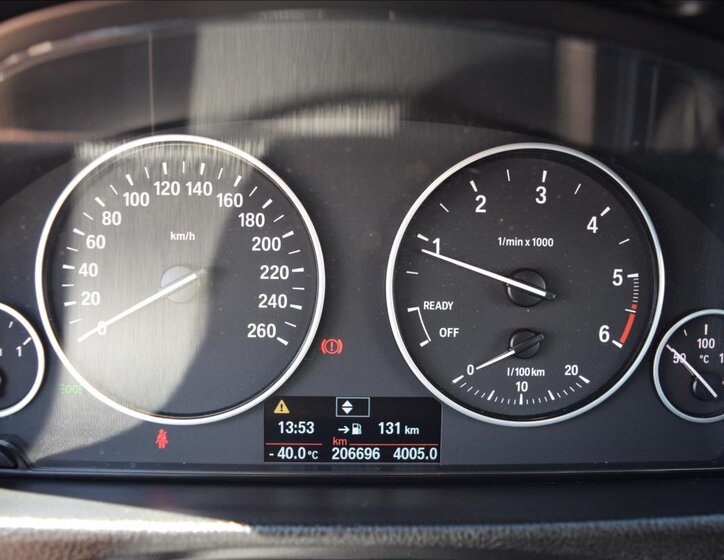 BMW Řada 3 Kombi 2,0 l 105 kw