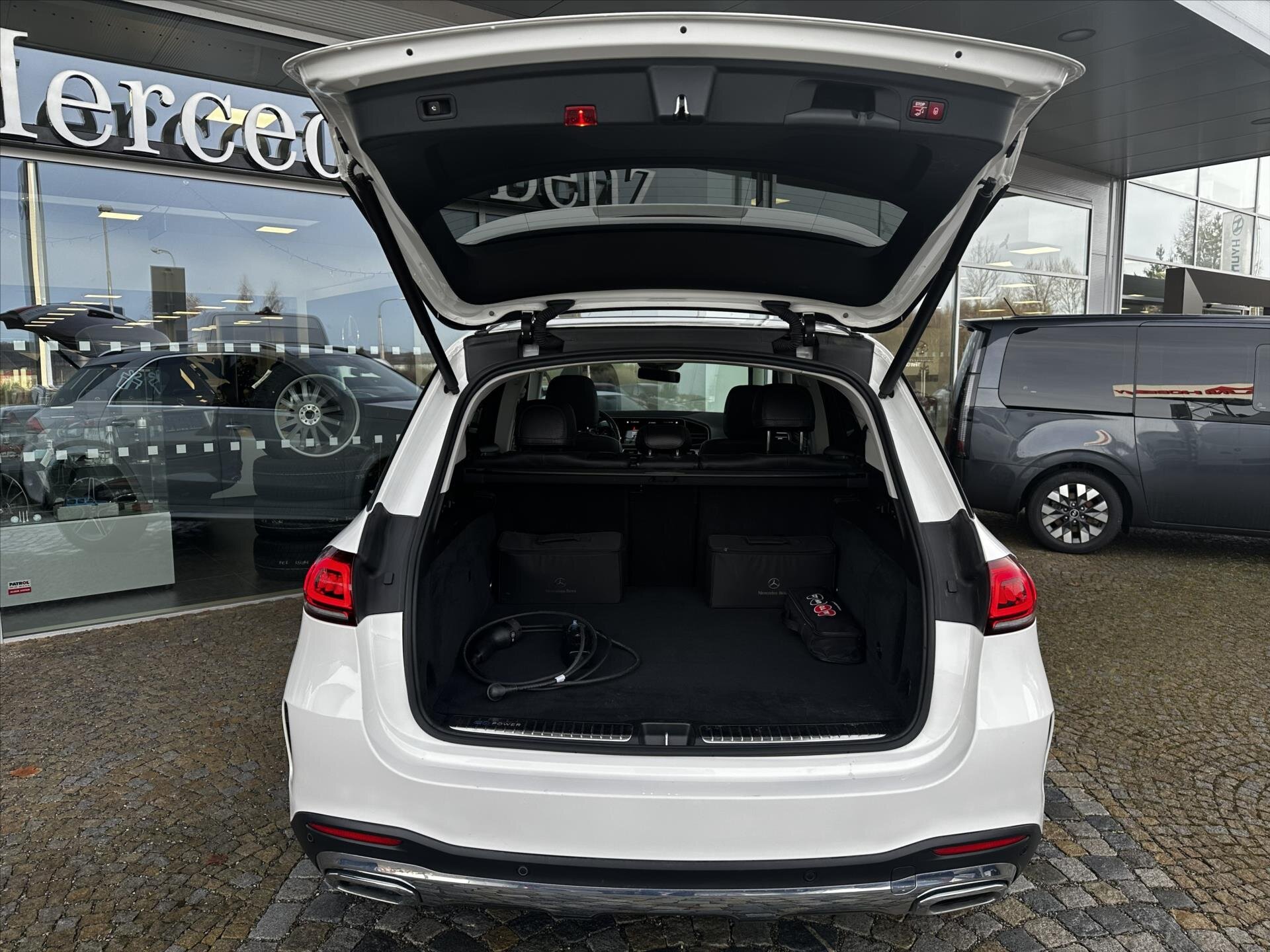 Mercedes-Benz GLE SUV 2,0 l 143 kw