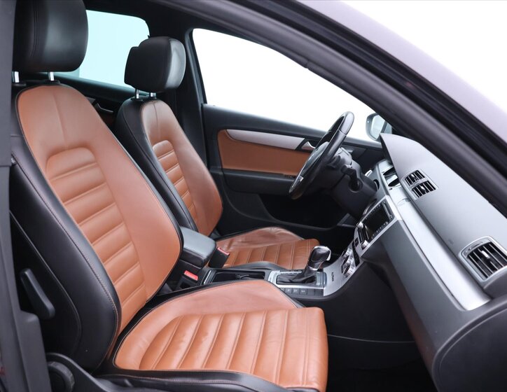 Volkswagen Passat Kombi 2,0 l 125 kw