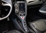 McLaren 720S Kupé 4,0 l 530 kw