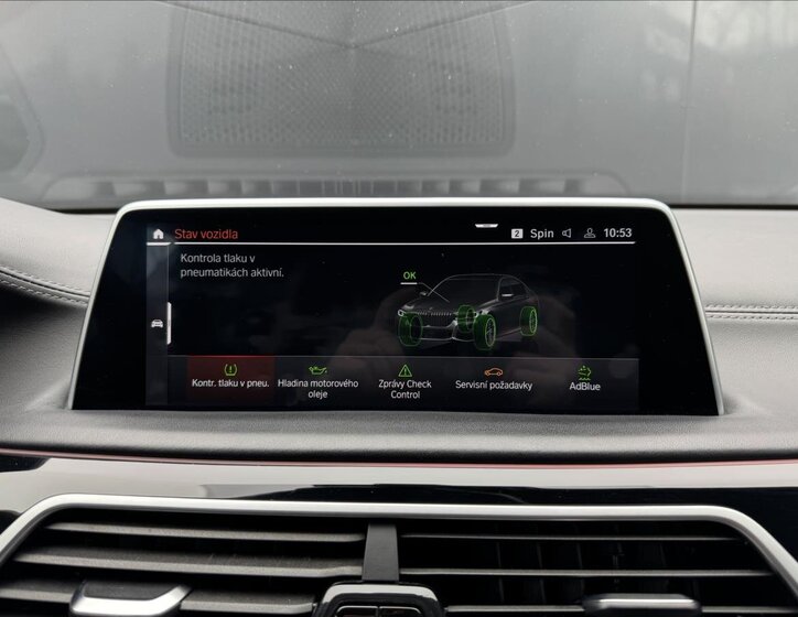 BMW Řada 7 Sedan 3,0 l 250 kw