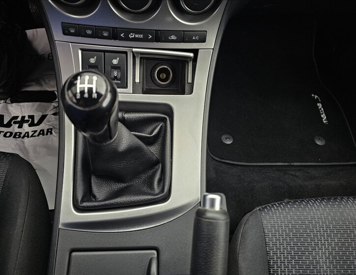 Mazda 3 Hatchback 1,6 l 77 kw