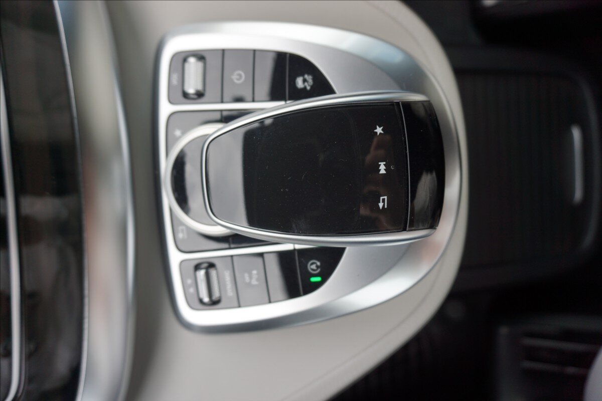 Mercedes-Benz Třídy V VAN / Minibus 2,1 l 120 kw