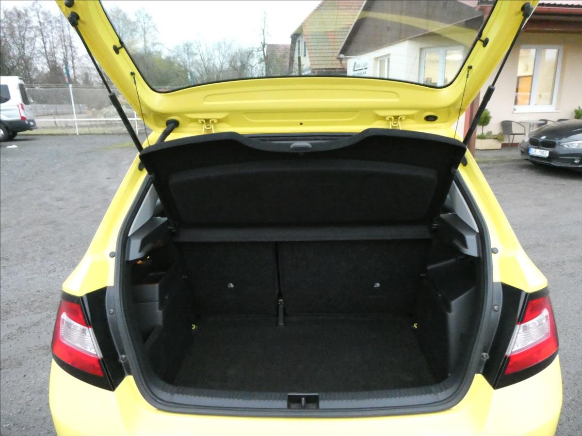 Škoda Fabia Hatchback 999,0 70 kw