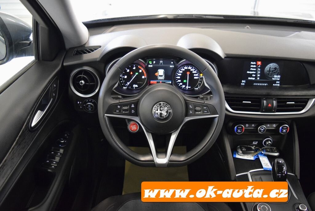 Alfa Romeo Stelvio SUV 0,0 150 kw