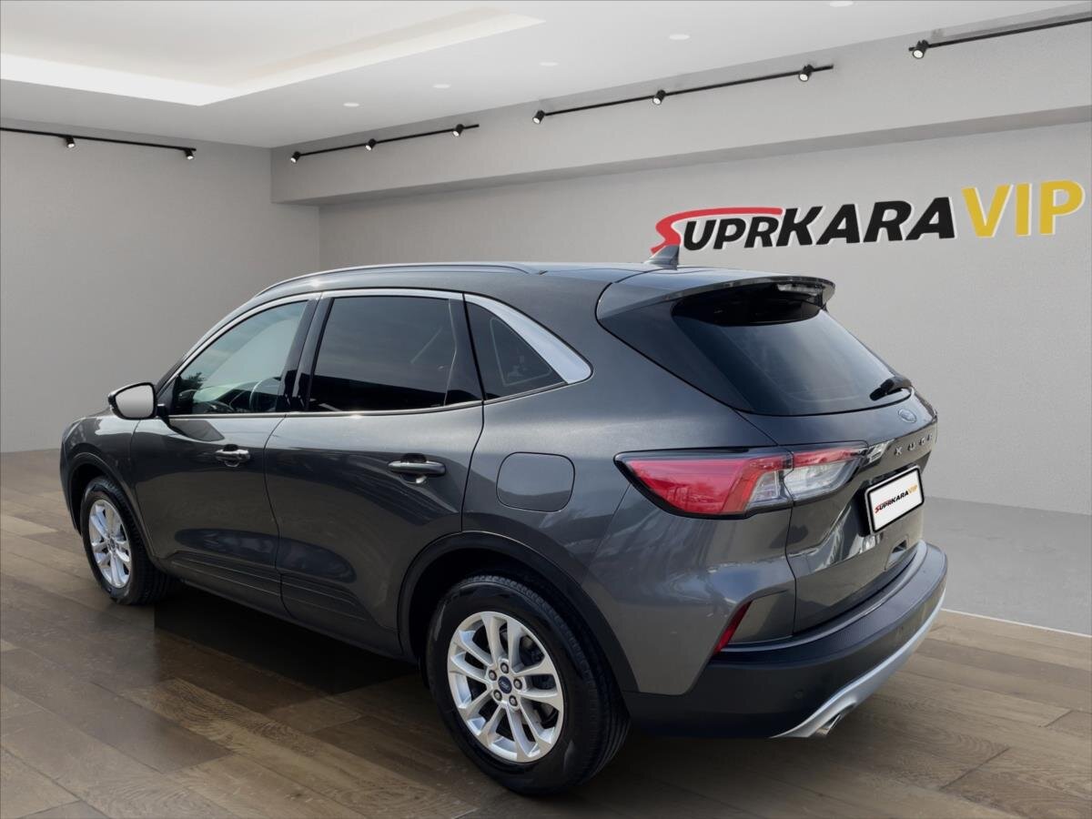 Ford Kuga SUV / Terénní 1,5 l 88 kw