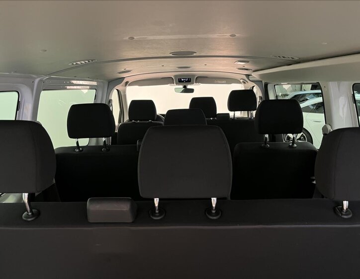 Volkswagen Transporter 24