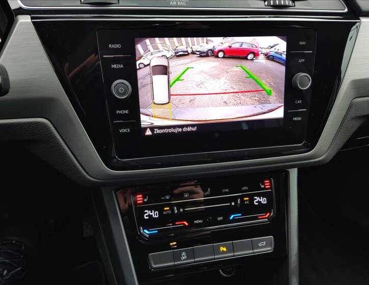 Volkswagen Touran MPV 1,5 l 110 kw