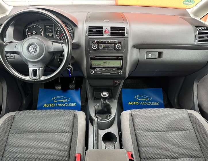 Volkswagen Touran MPV 1,2 l 77 kw