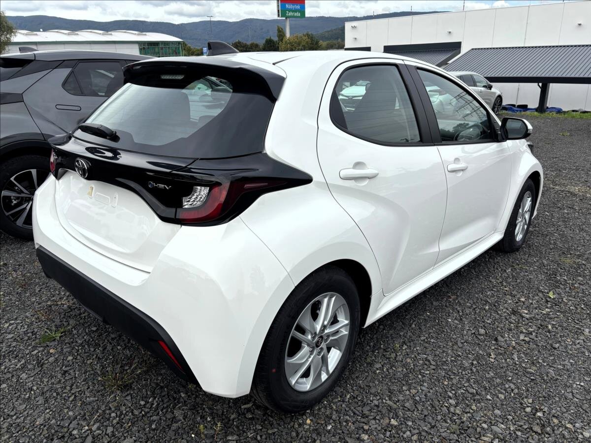 Toyota Yaris Hatchback 1,5 l 85 kw