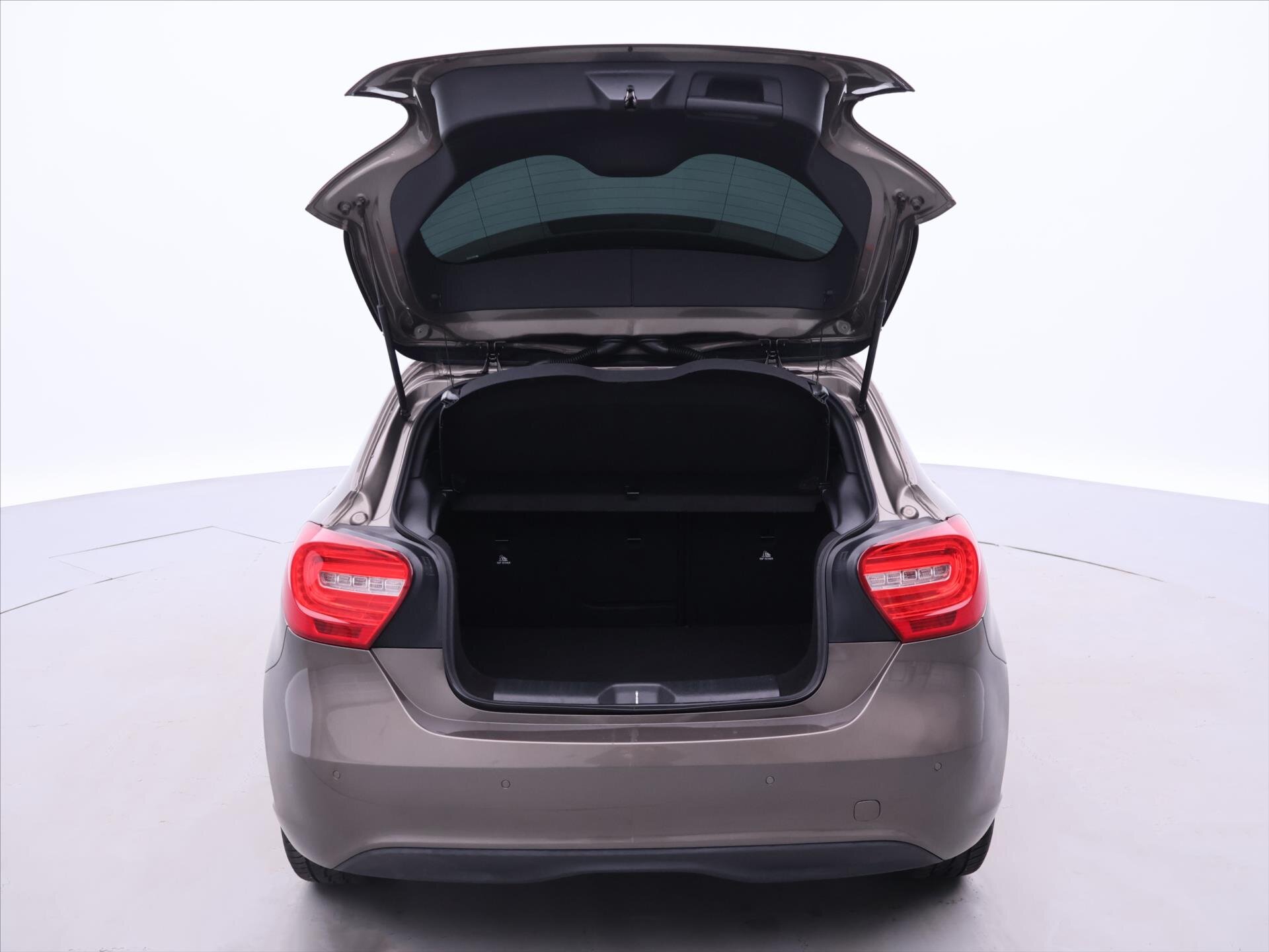 Mercedes-Benz Třídy A Hatchback 1,8 l 80 kw